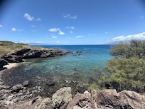 Nearby coastal trail 👍🌴