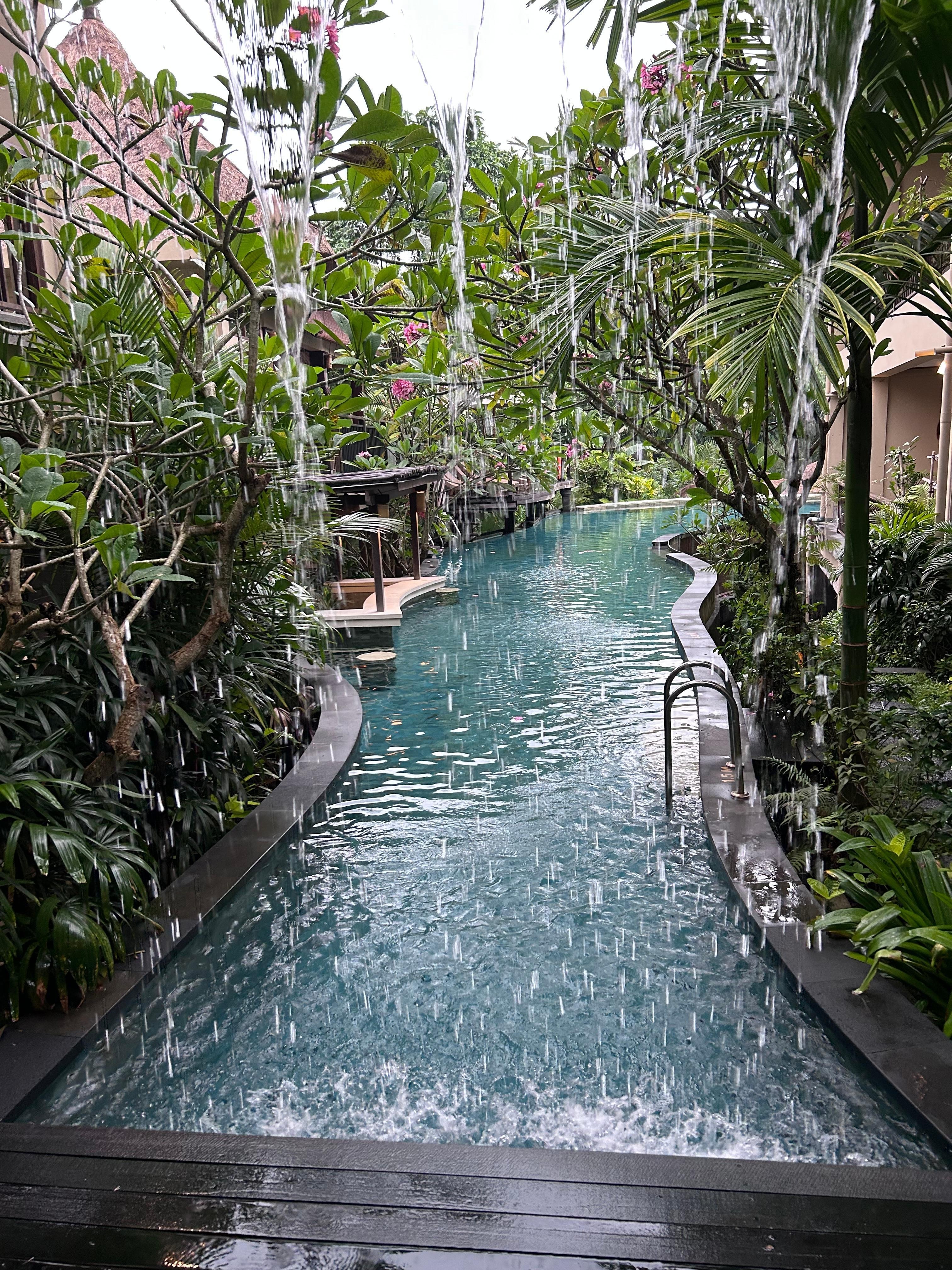 General swimming pool