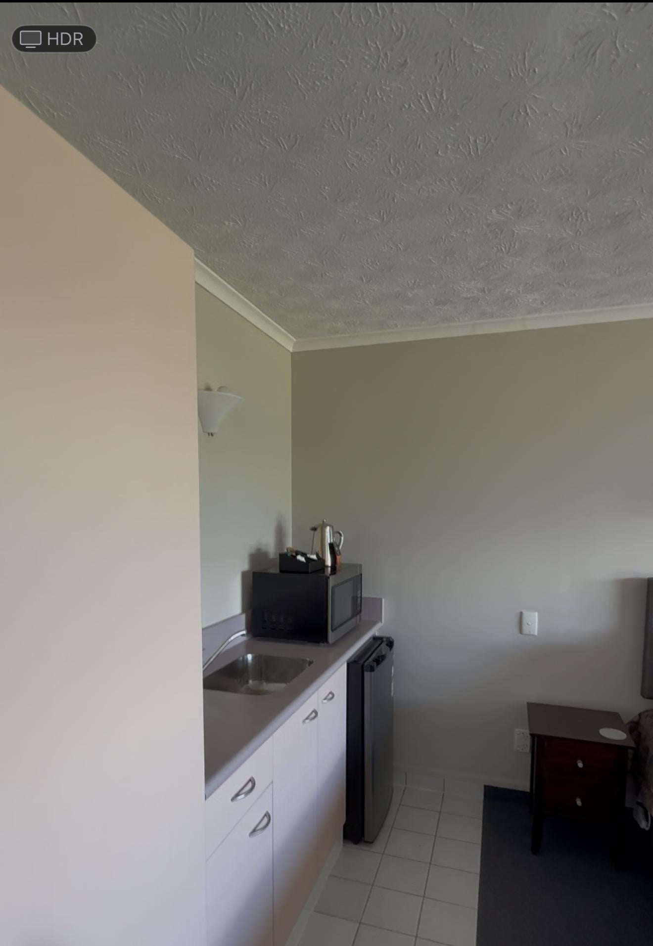 Kitchenette, well equipped 