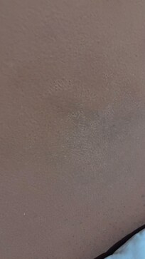 Quarto , próximo a cama