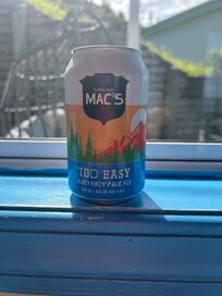 Lovely fruit basket and refreshments left for us to enjoy