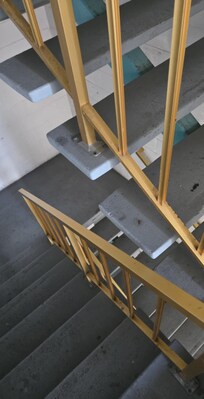 Thank God the doors for steps going down were open