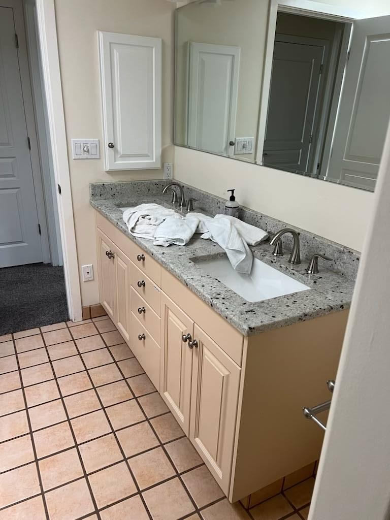 towels left out after housekeeper left