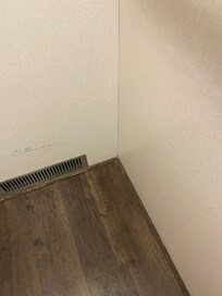 Visible dirt in the elevator