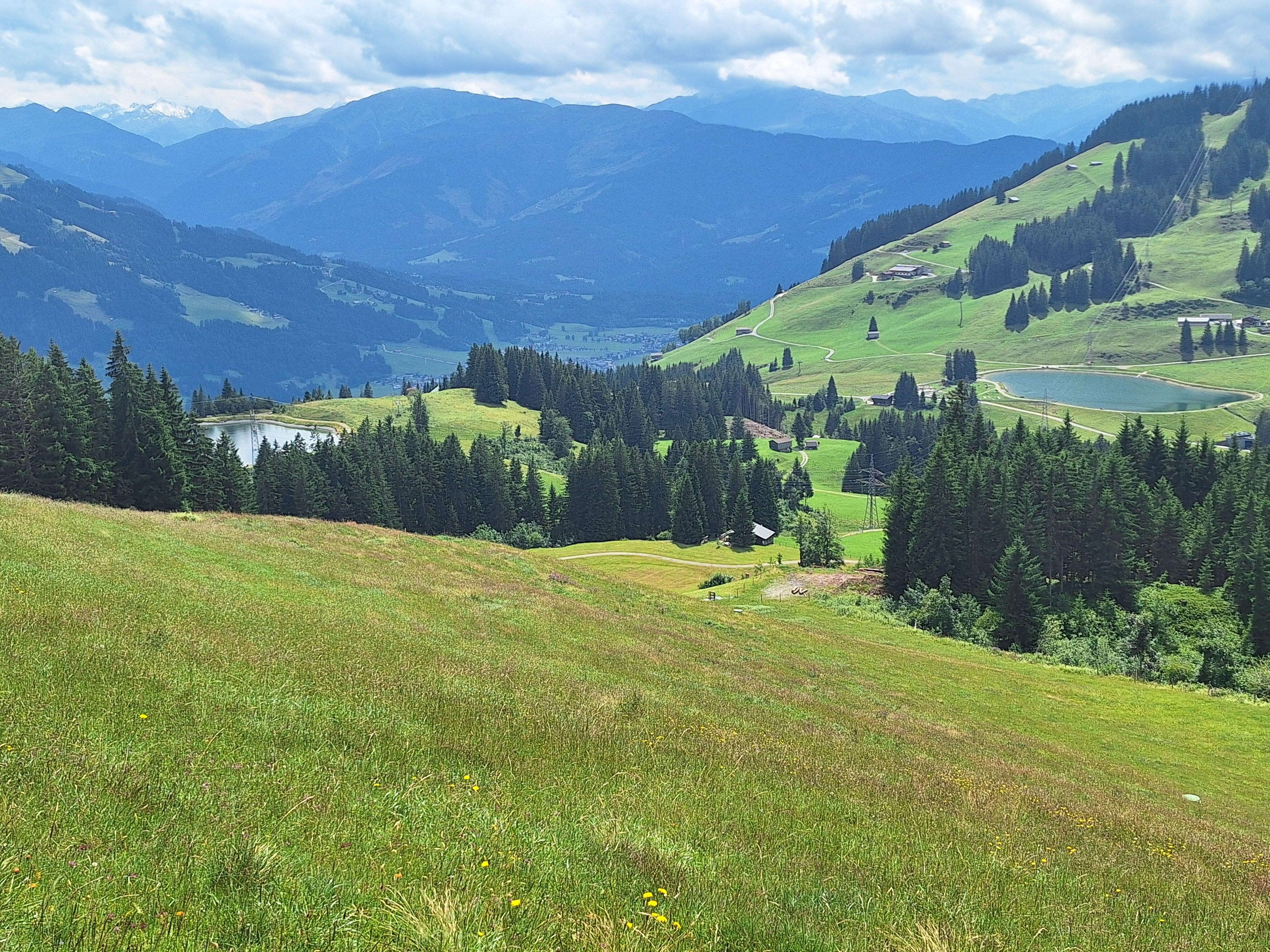 Rechts Filzalmsee und links Brantlalmsee