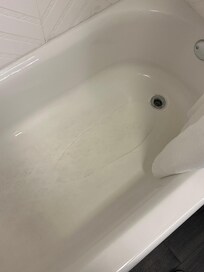 Dirty bathtub