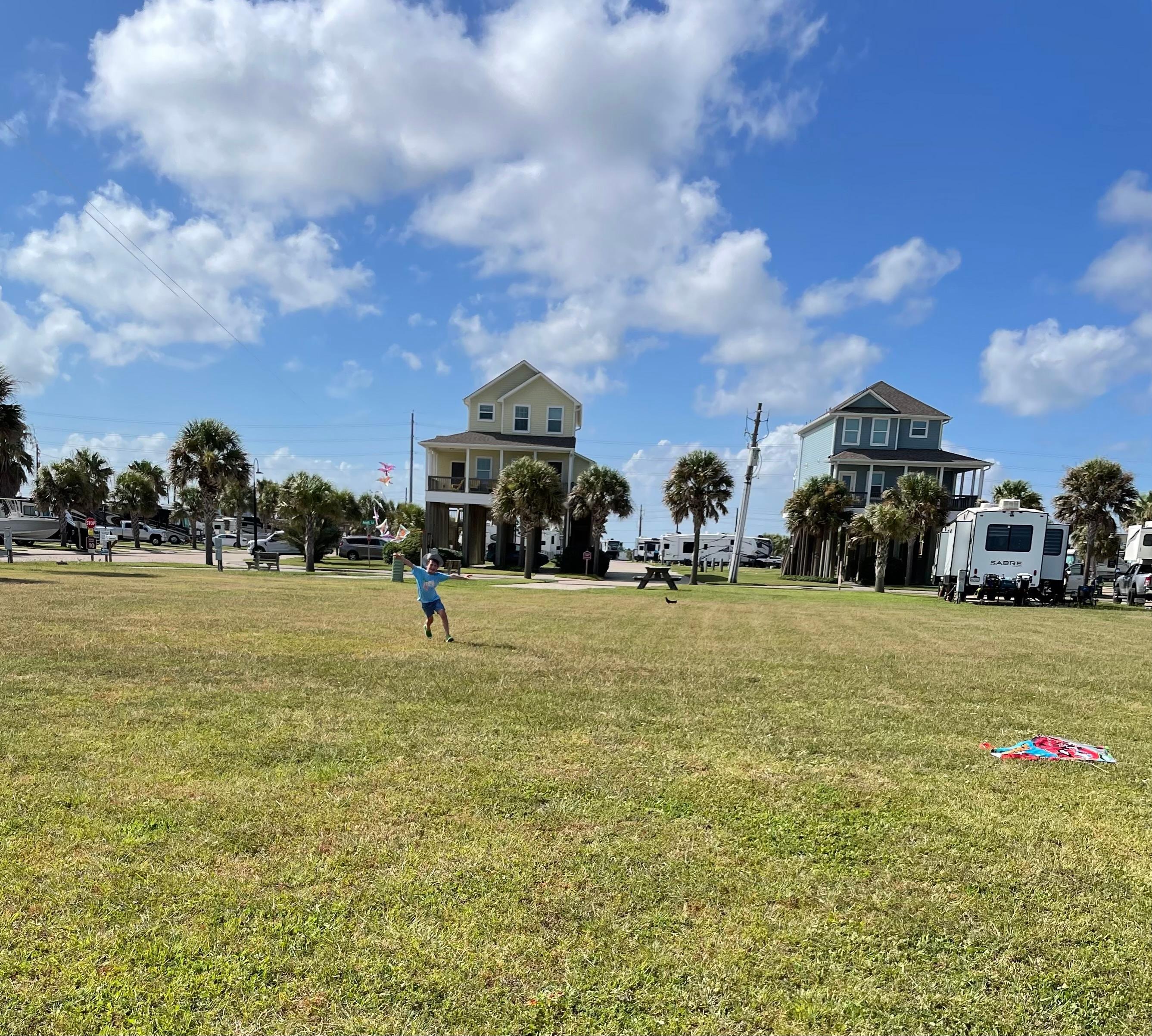 Excellent playing area. Great pool and splash pad. Very much enjoyed by all. 