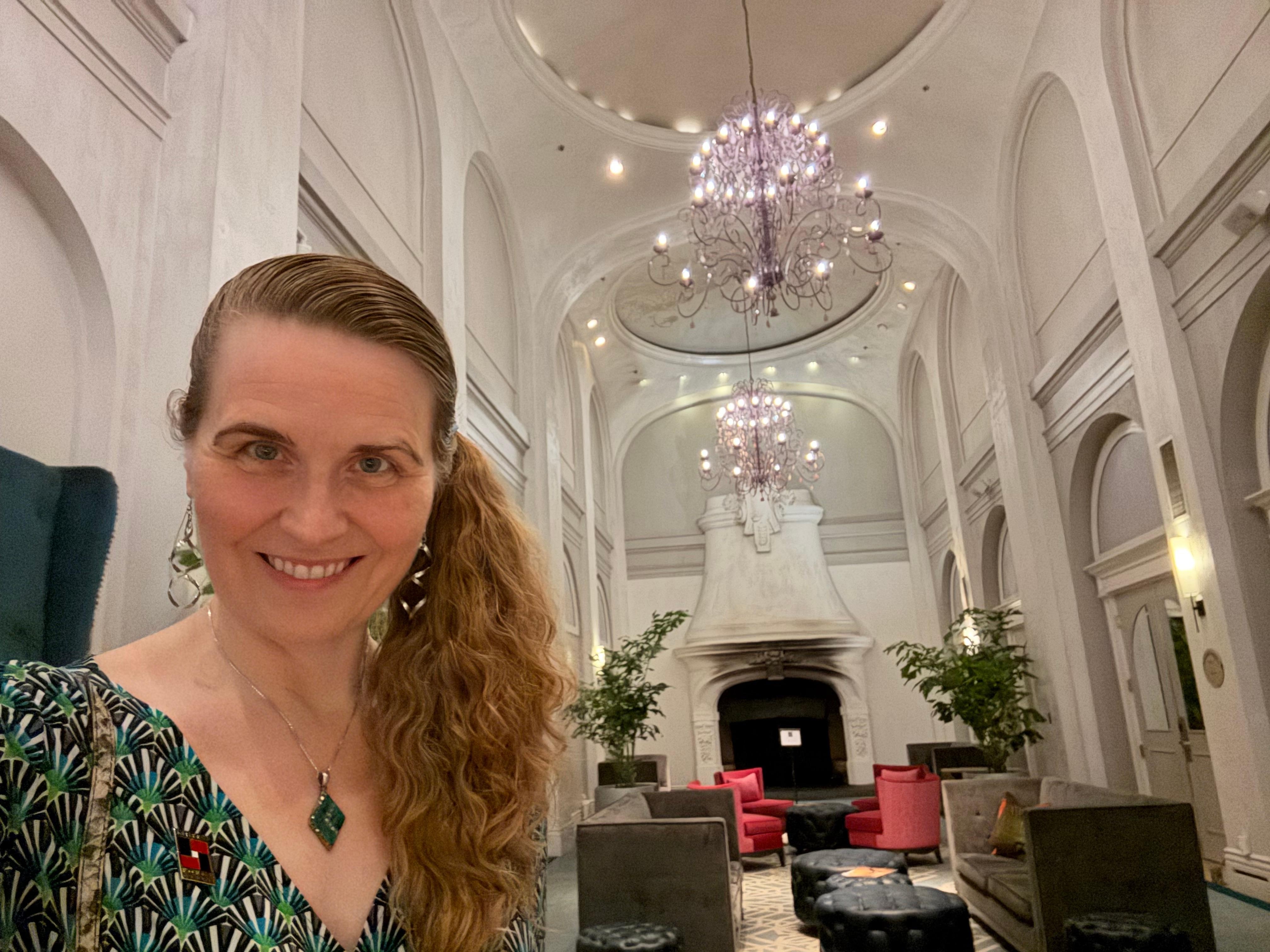 The lobby is stunning! 