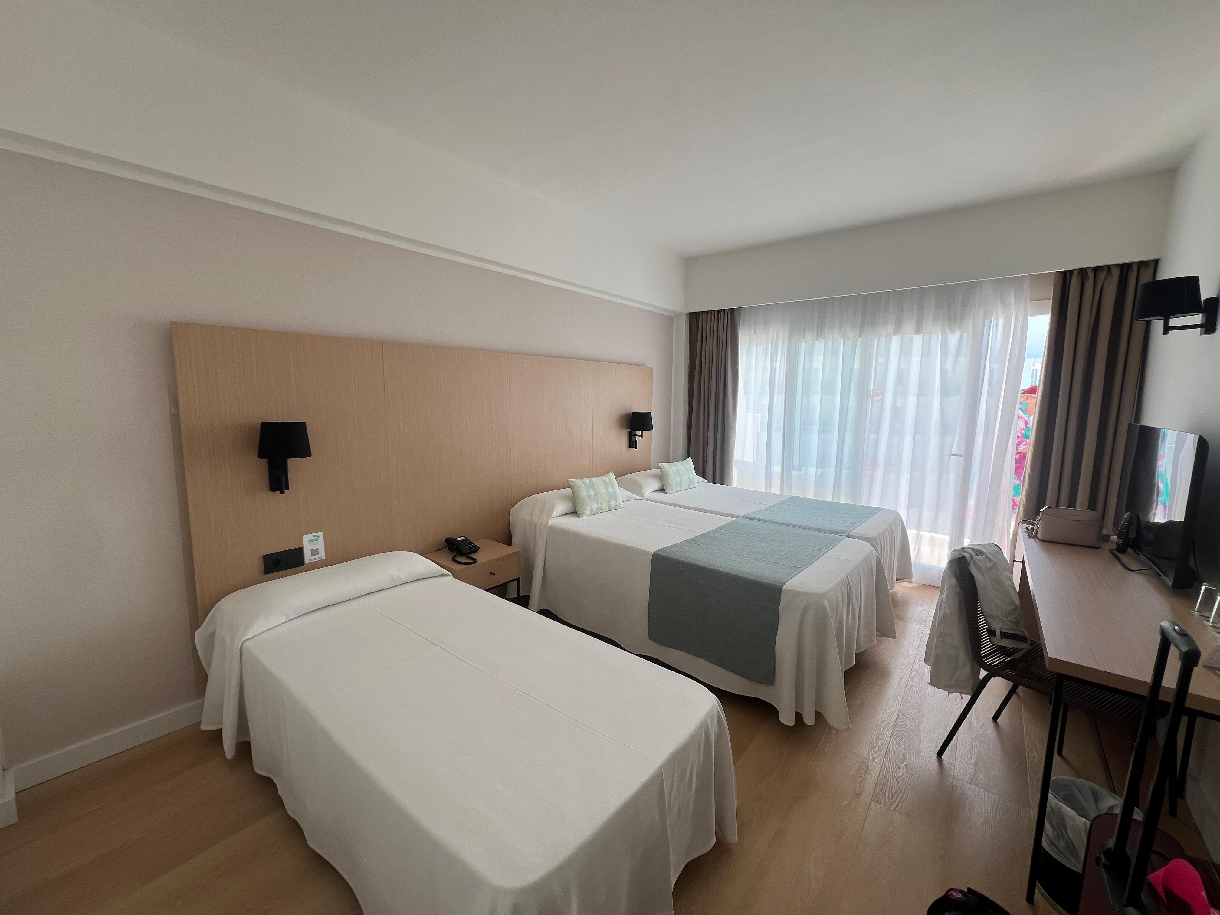 Hotel room - setup for 3