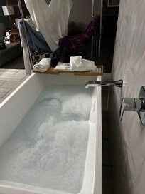 Soaking Tub