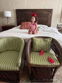 Comfy King beds in every room and all with en-suite