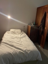 6 bed mixed dorm