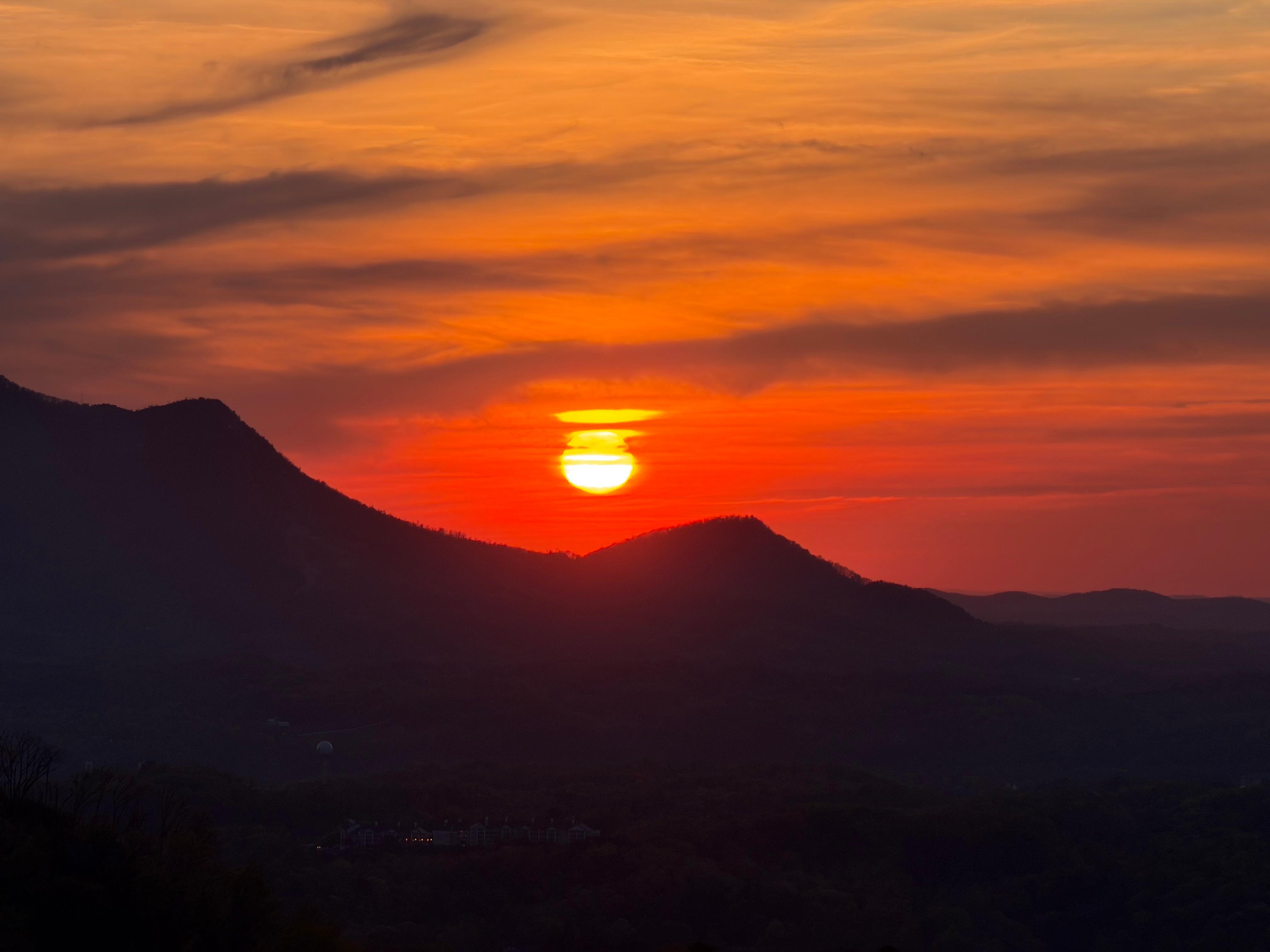 With this view you can practice photography every night.