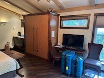 Plenty of closet space, tv and expandable table for eating