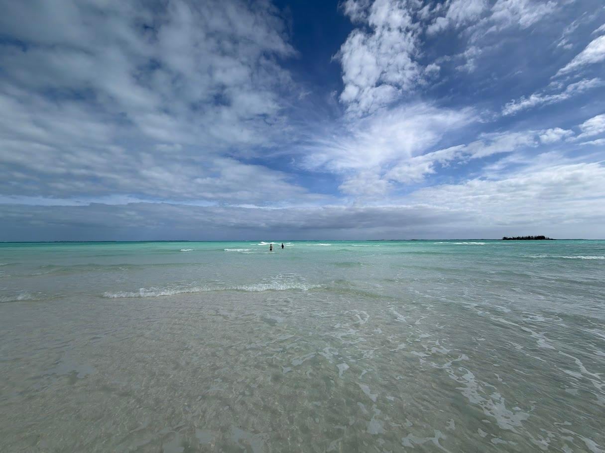 Sandbar on Treasure Cay