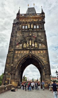 Charles bridge gateway only 8 min walk.