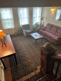 Floors leaning felt unsafe