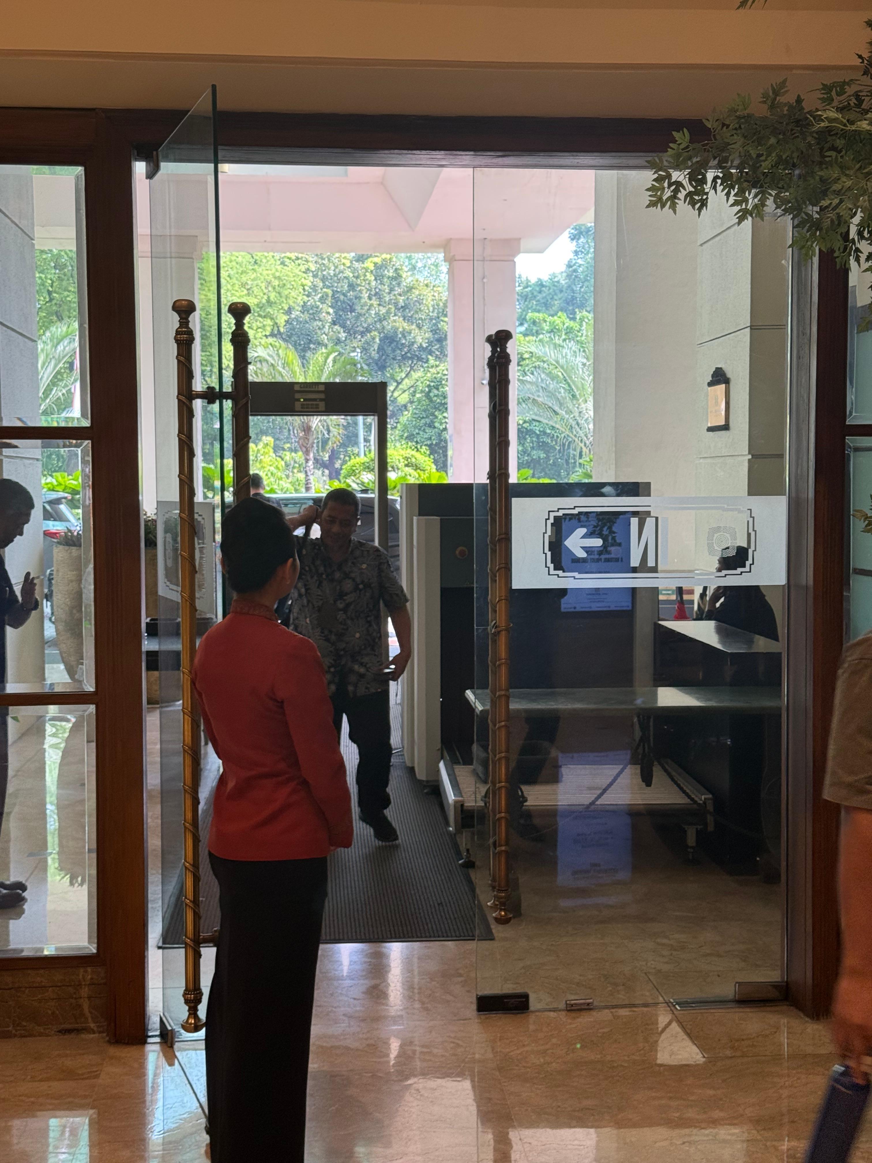 Security everywhere in Jakarta takes some getting used to. But Jakarta isn’t Hindu like Bali so……….