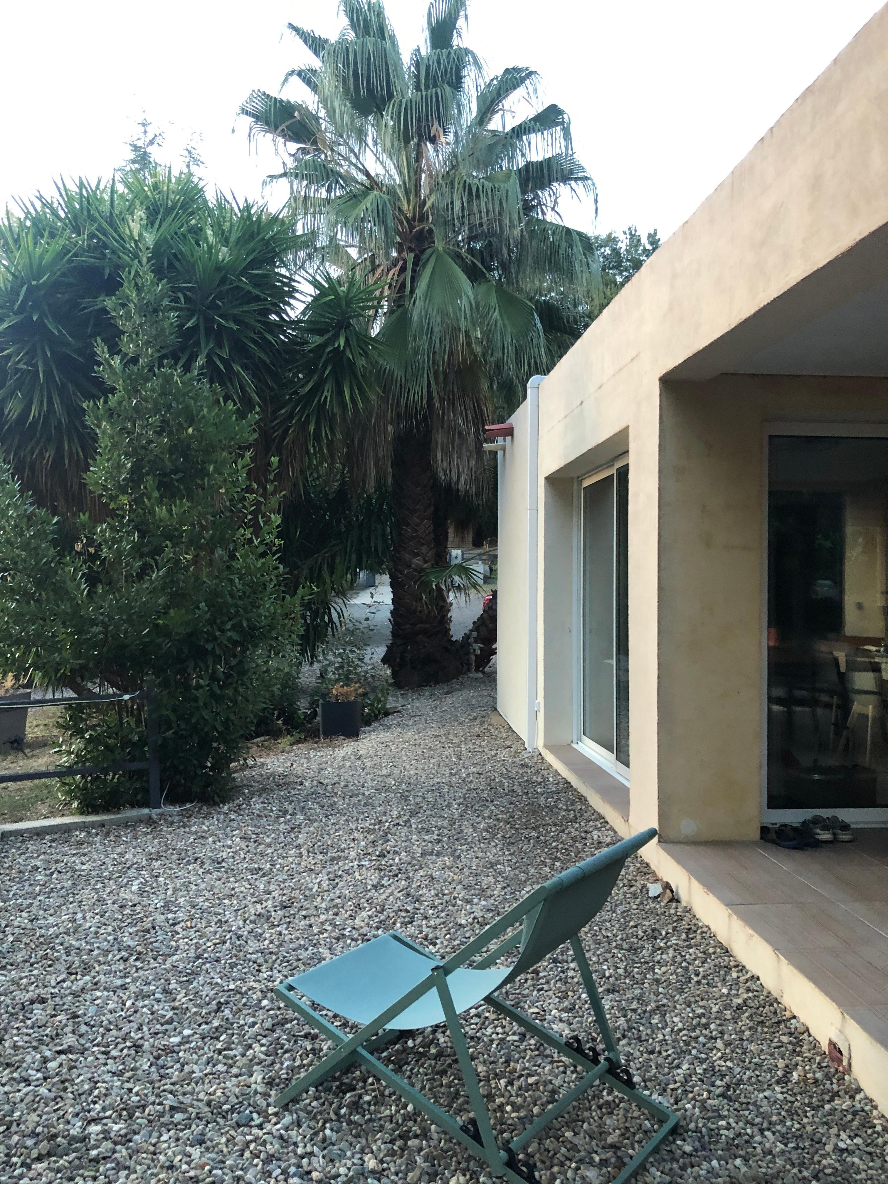 Außenbereich mit Terrasse