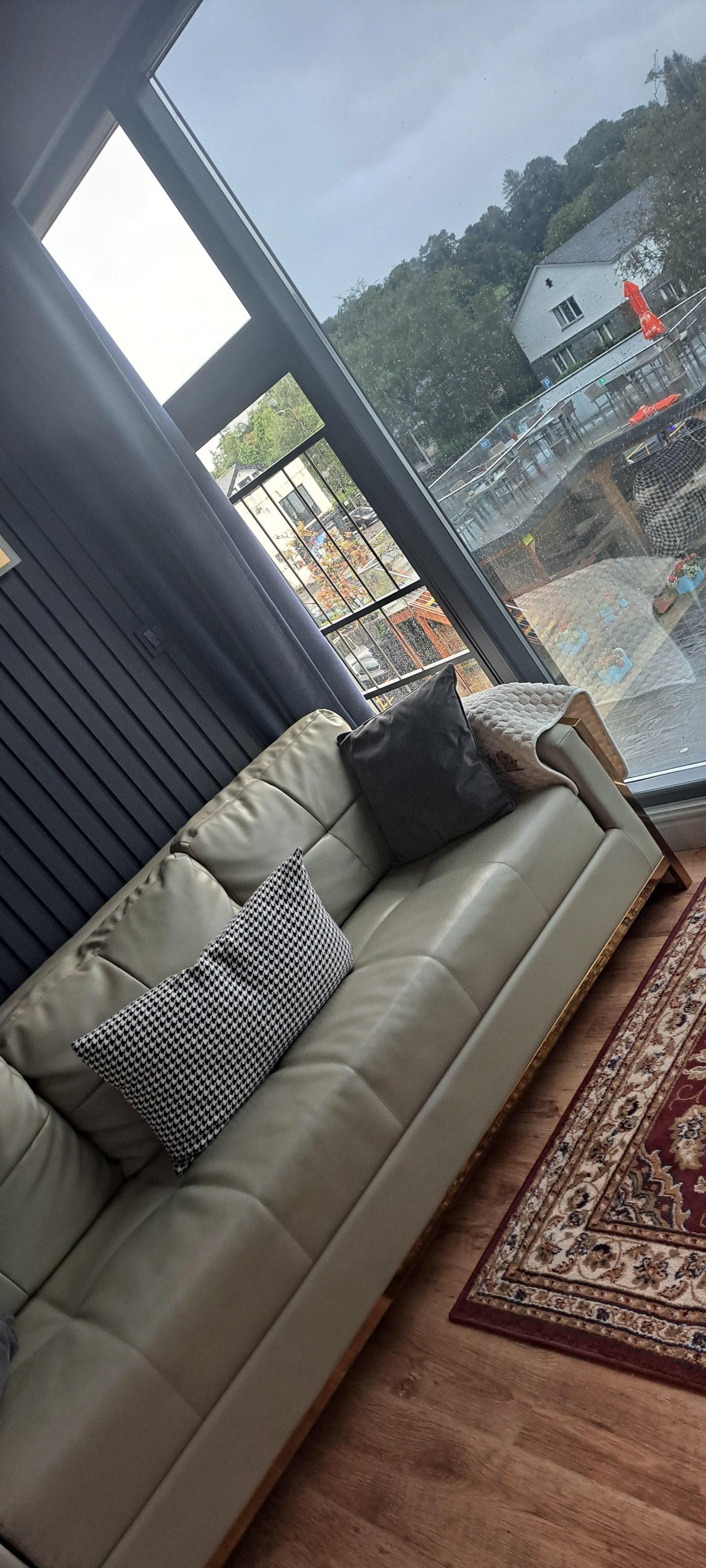 Separate lounge area