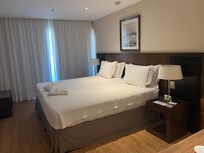 部屋は広く清潔でした。