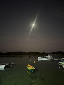 A lua nascendo de frente!