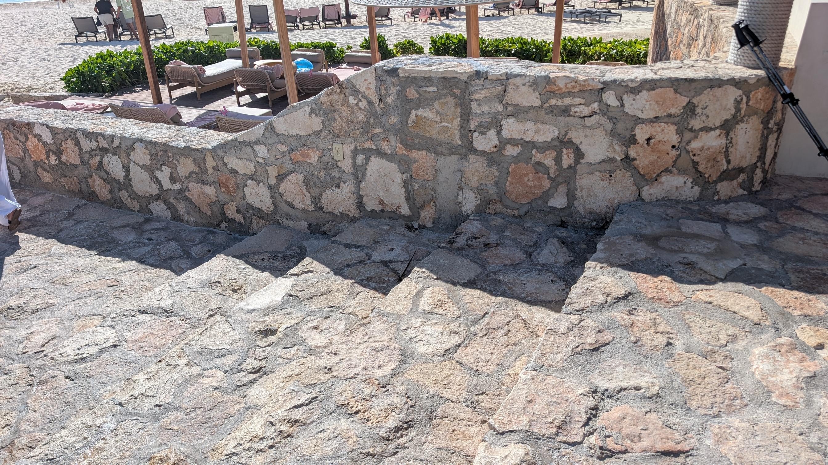 Example of stone stairs to beach, no handrail