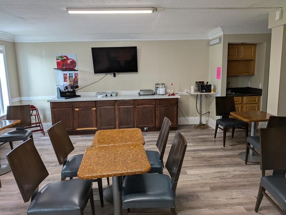 The waffle batter holder is on the other side of the room and was broken.