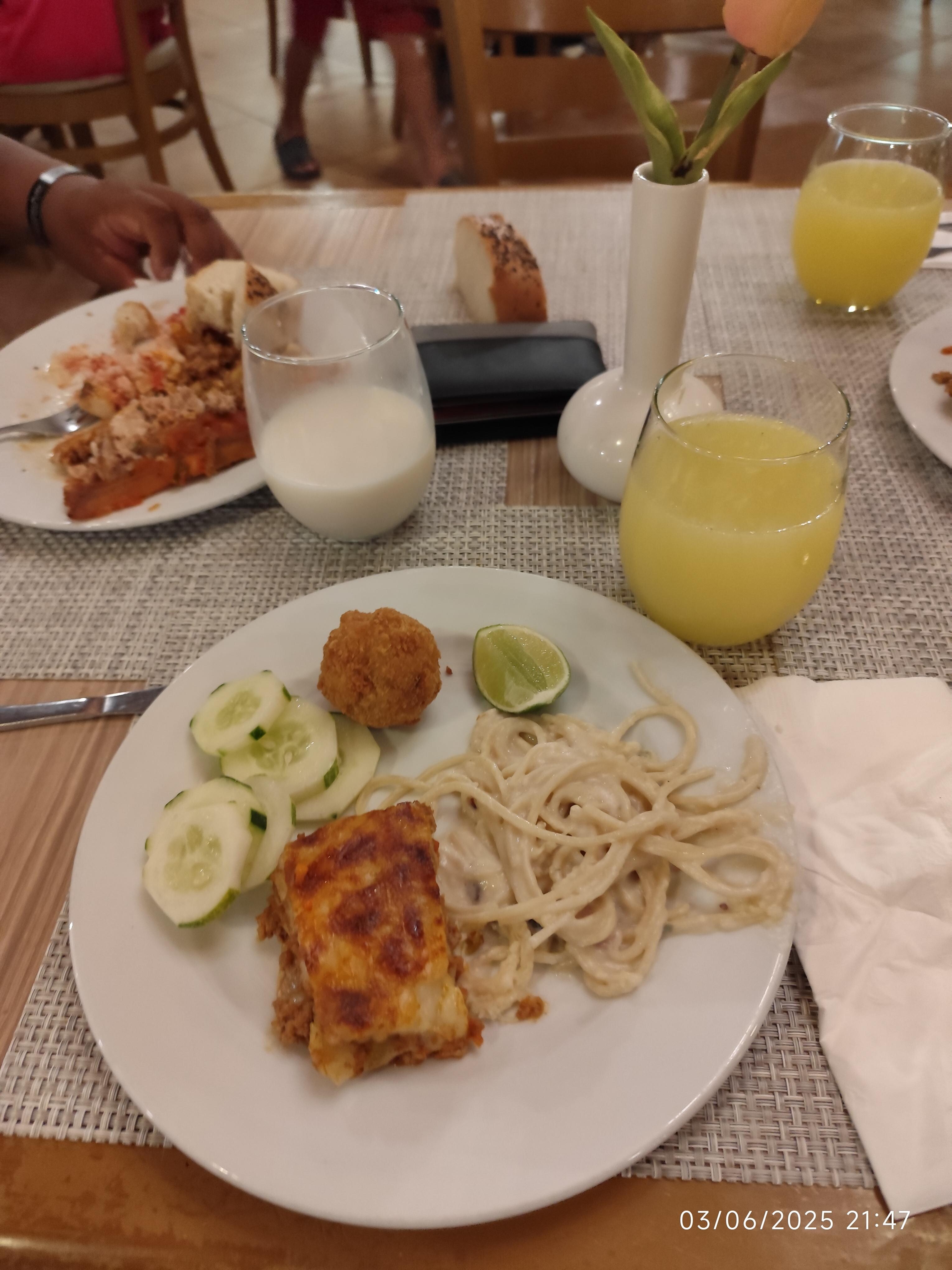 Muy buen servicio en el comedor 
