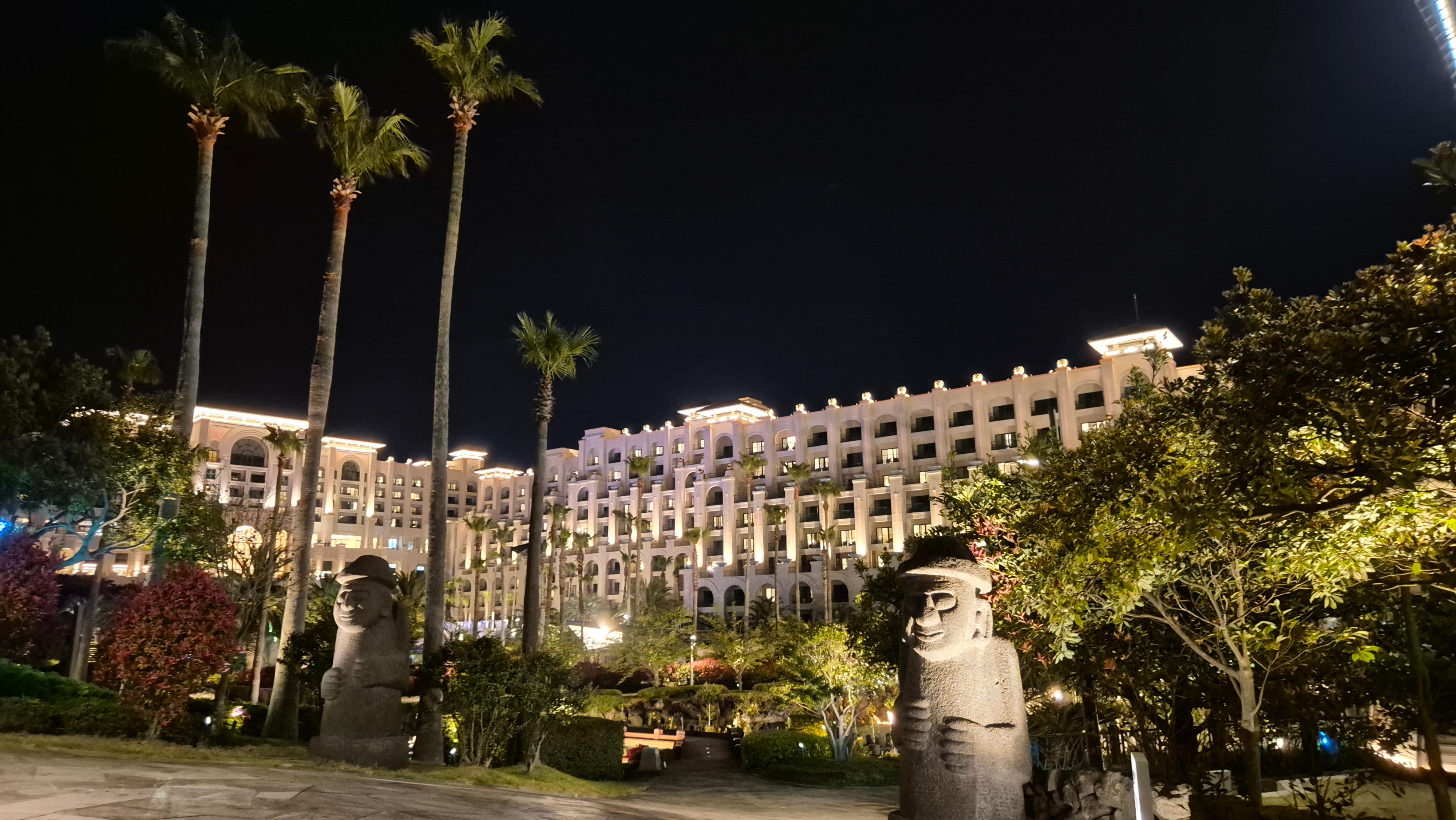 night-scape of hotel property and the garden