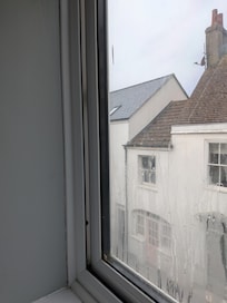 Windows wouldn't close tight