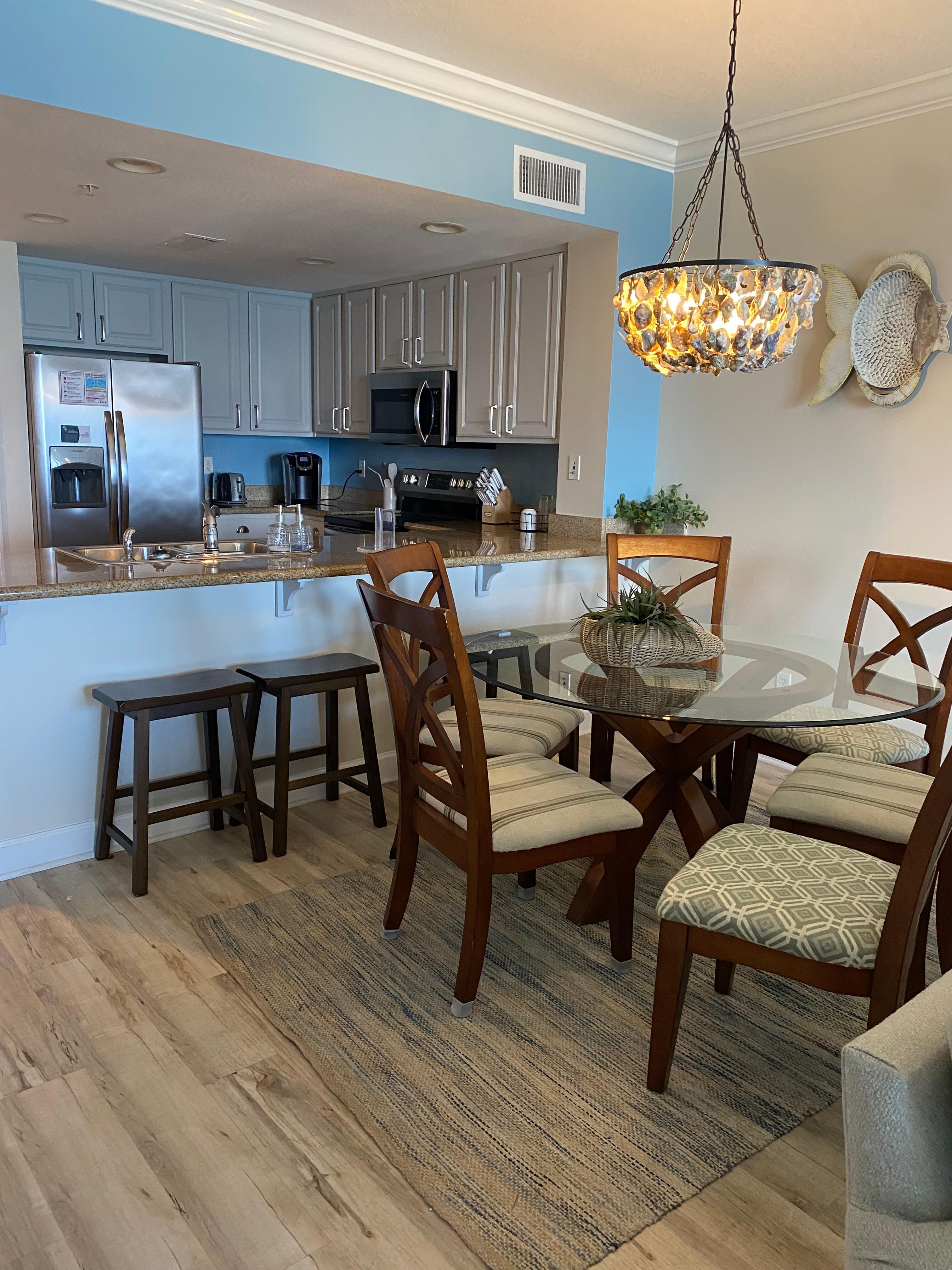 Dining/kitchen space 