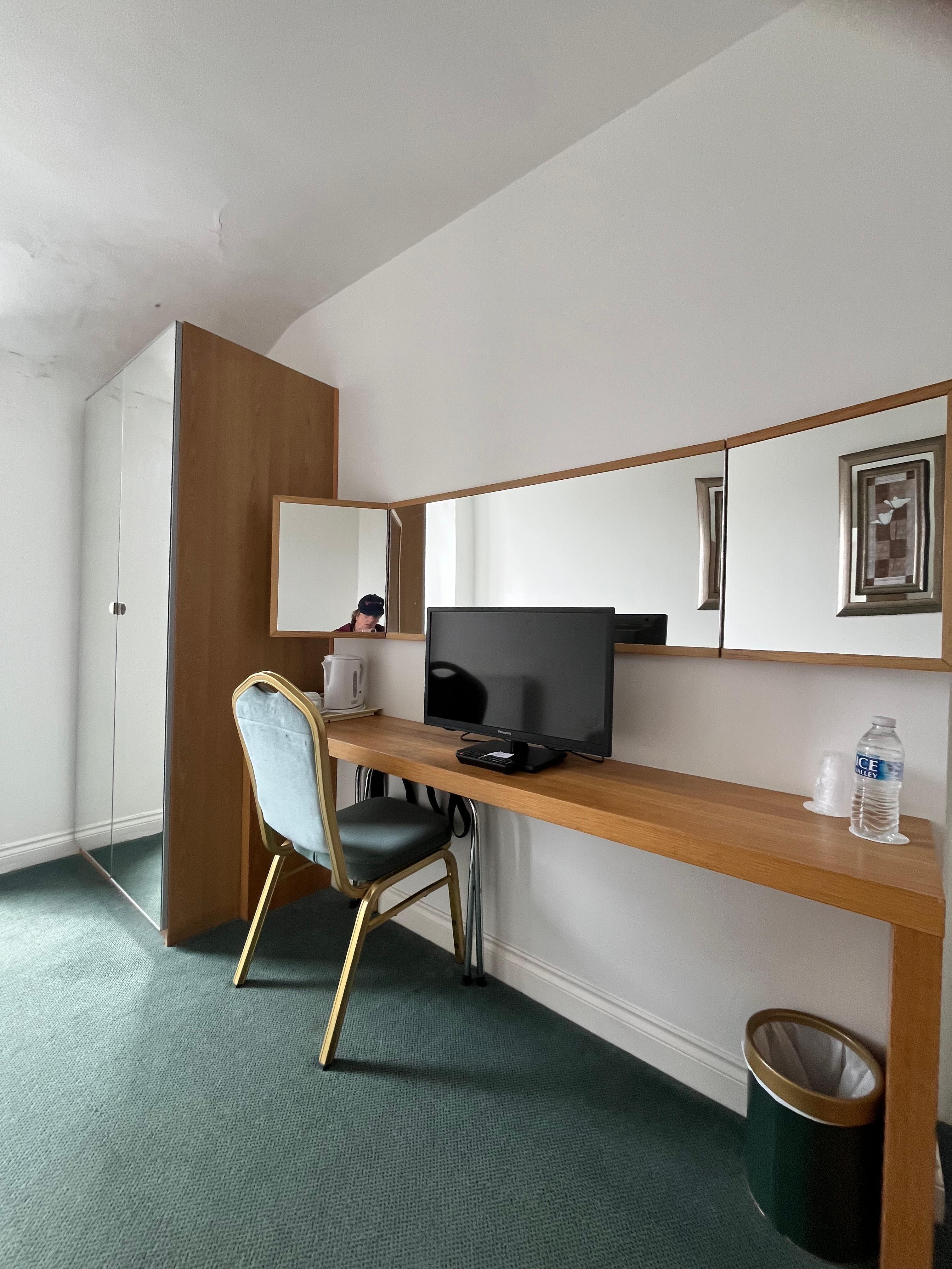 Room 309 at the Victoria Hotel 