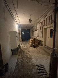 The entry way is a construction area and is a bit creepy when you first arrive.