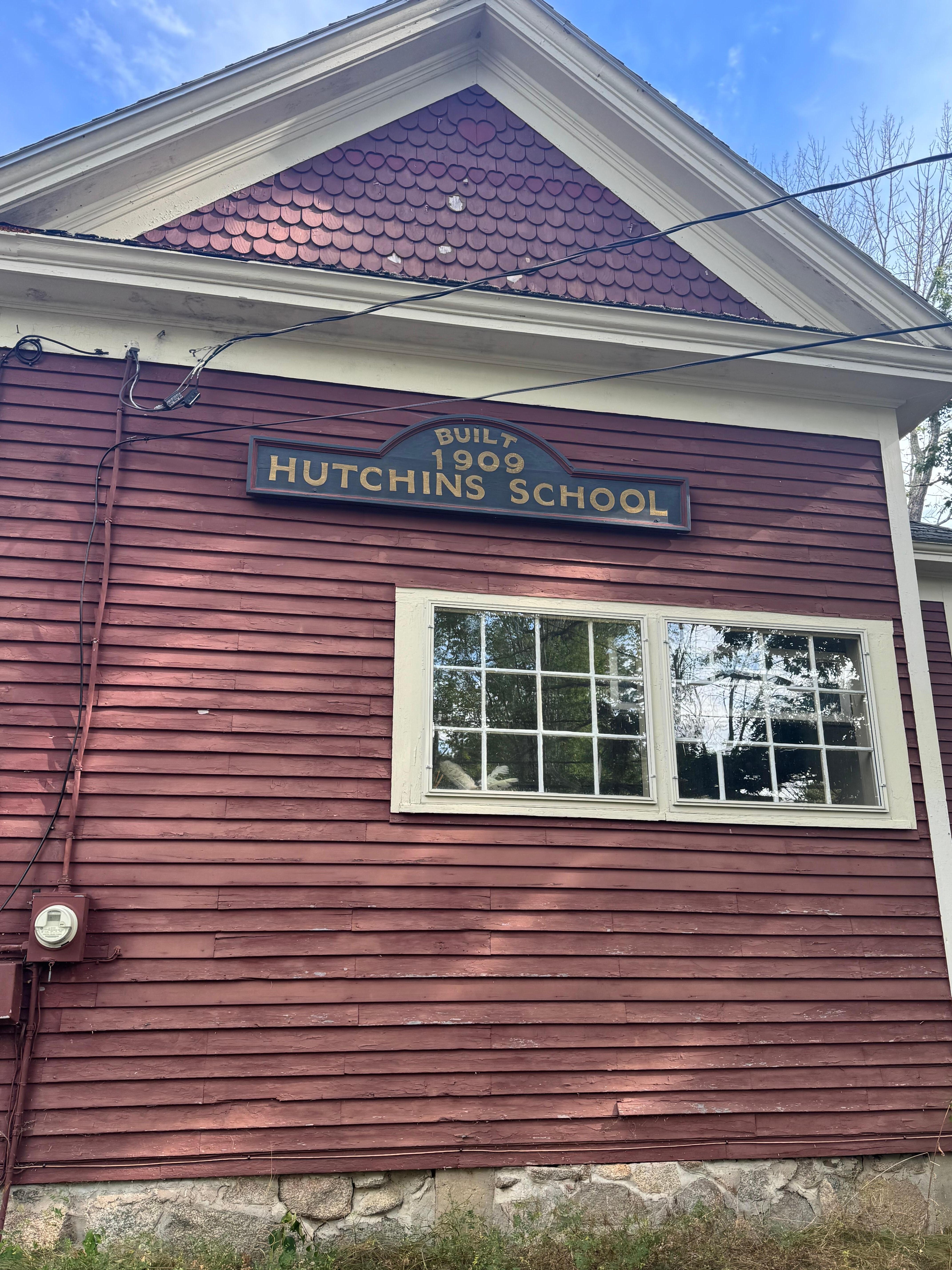 Side of the house from the main road.