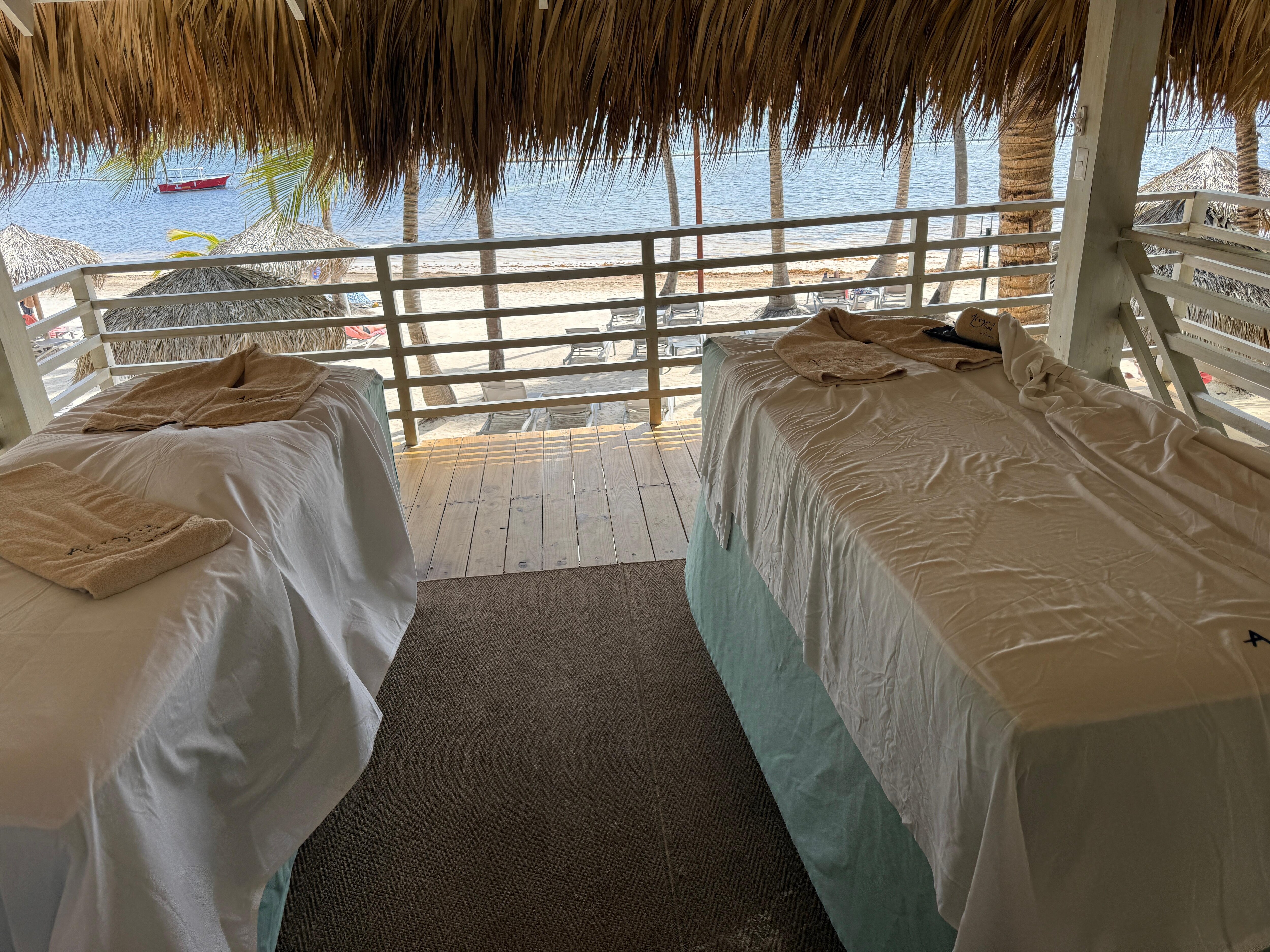 Massages on the beach was wonderful 