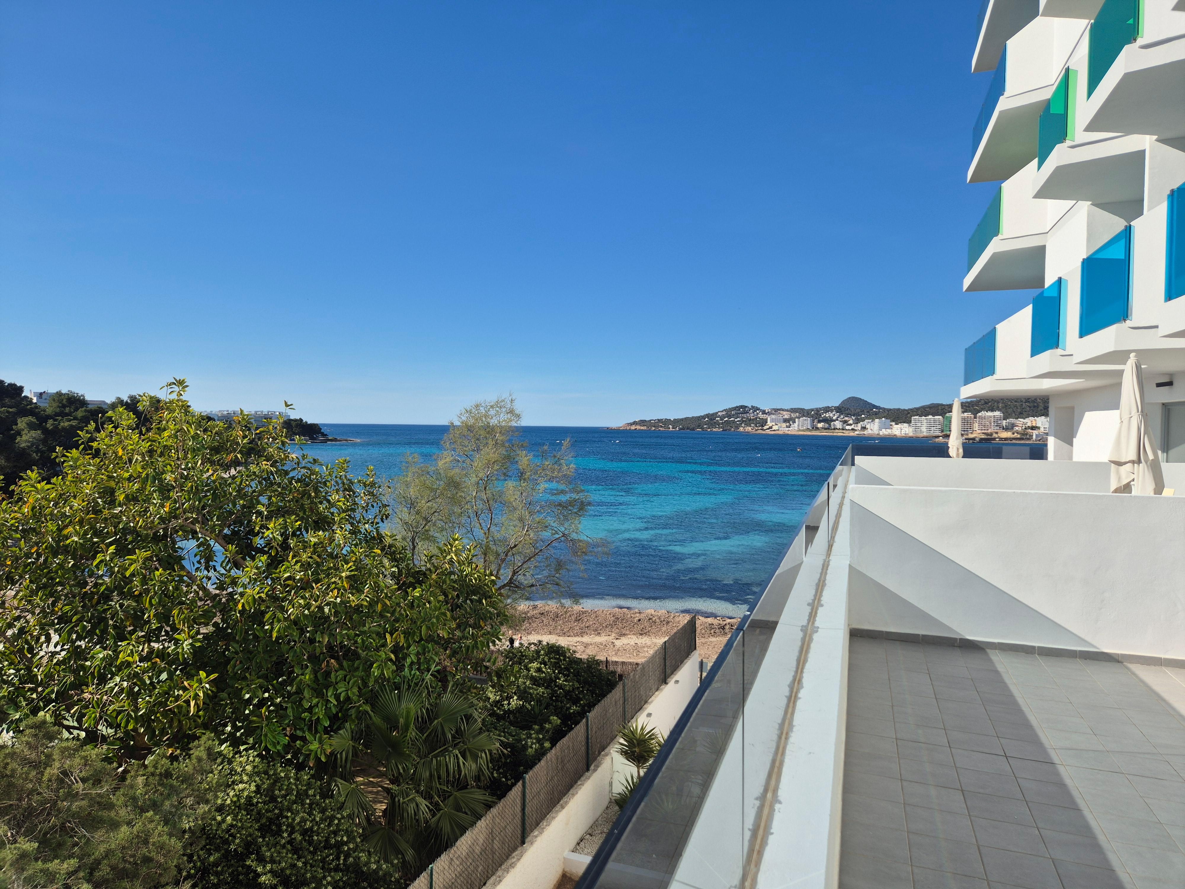 Seaview from balcony 