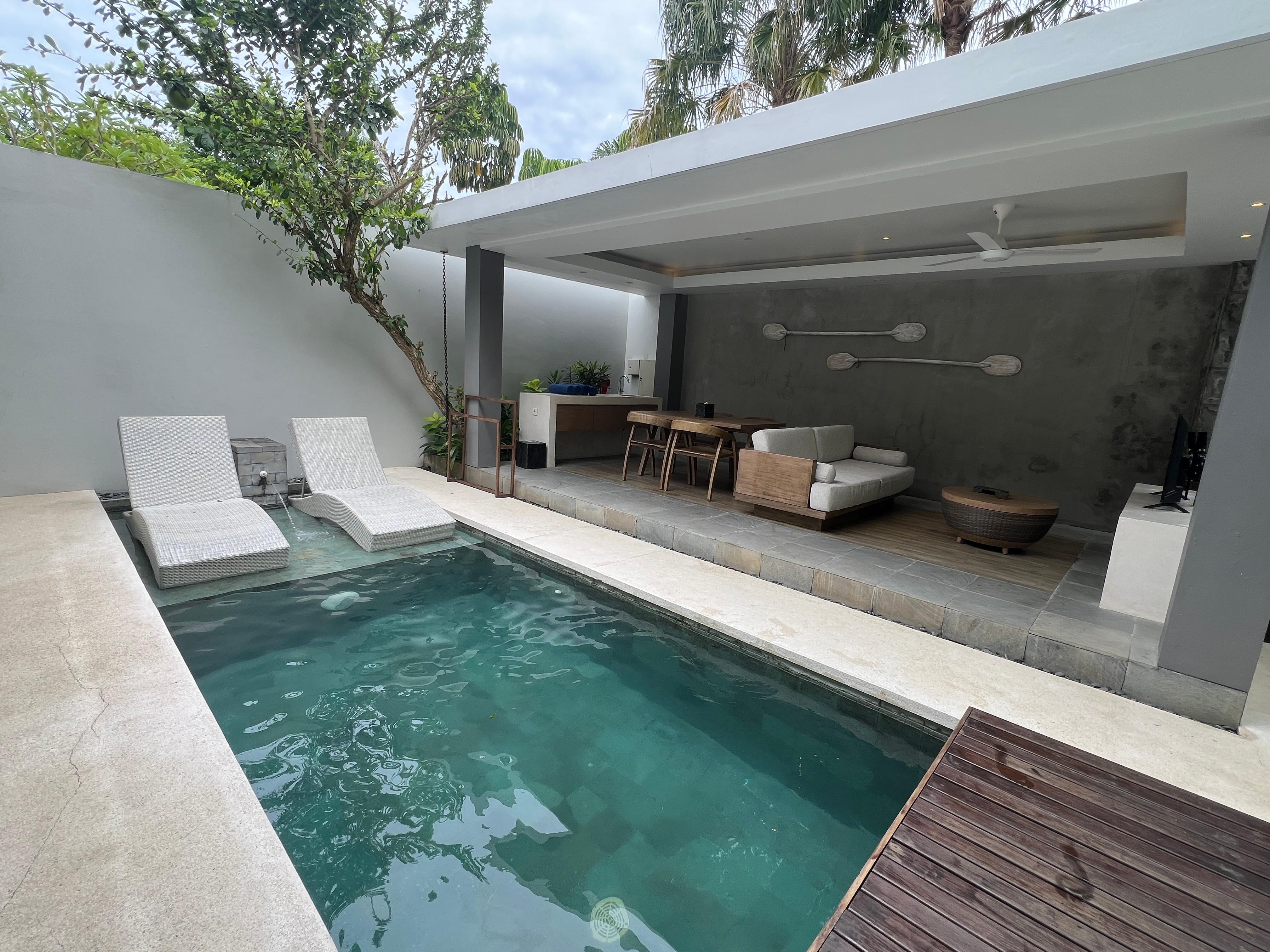 Private pool and living area