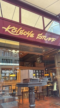 Urige Kölsch Kneipe im feinem Stil