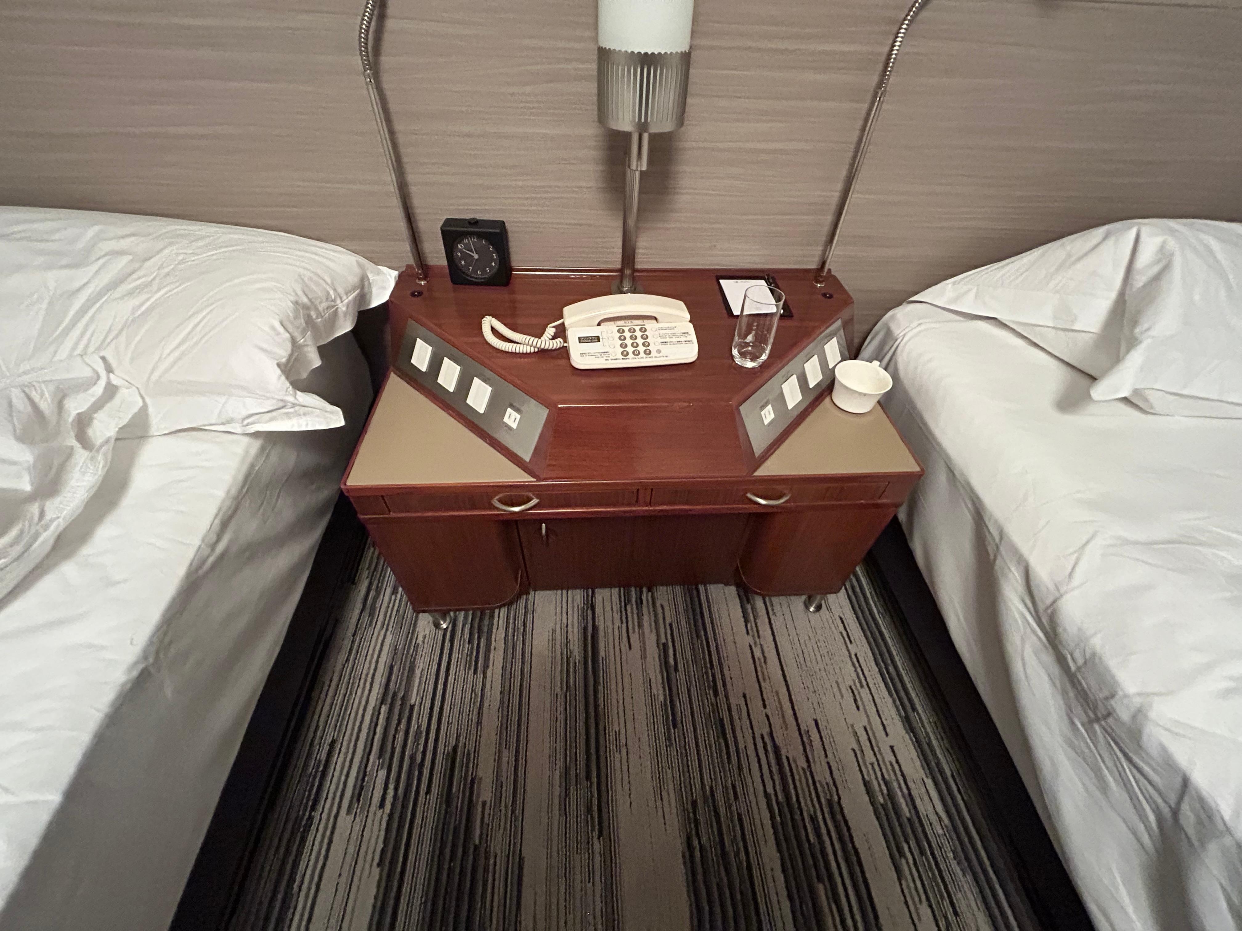 No USB, curtain controls, or any more modern amenities. Phone design from the 1980s and the furniture design from the 1950s