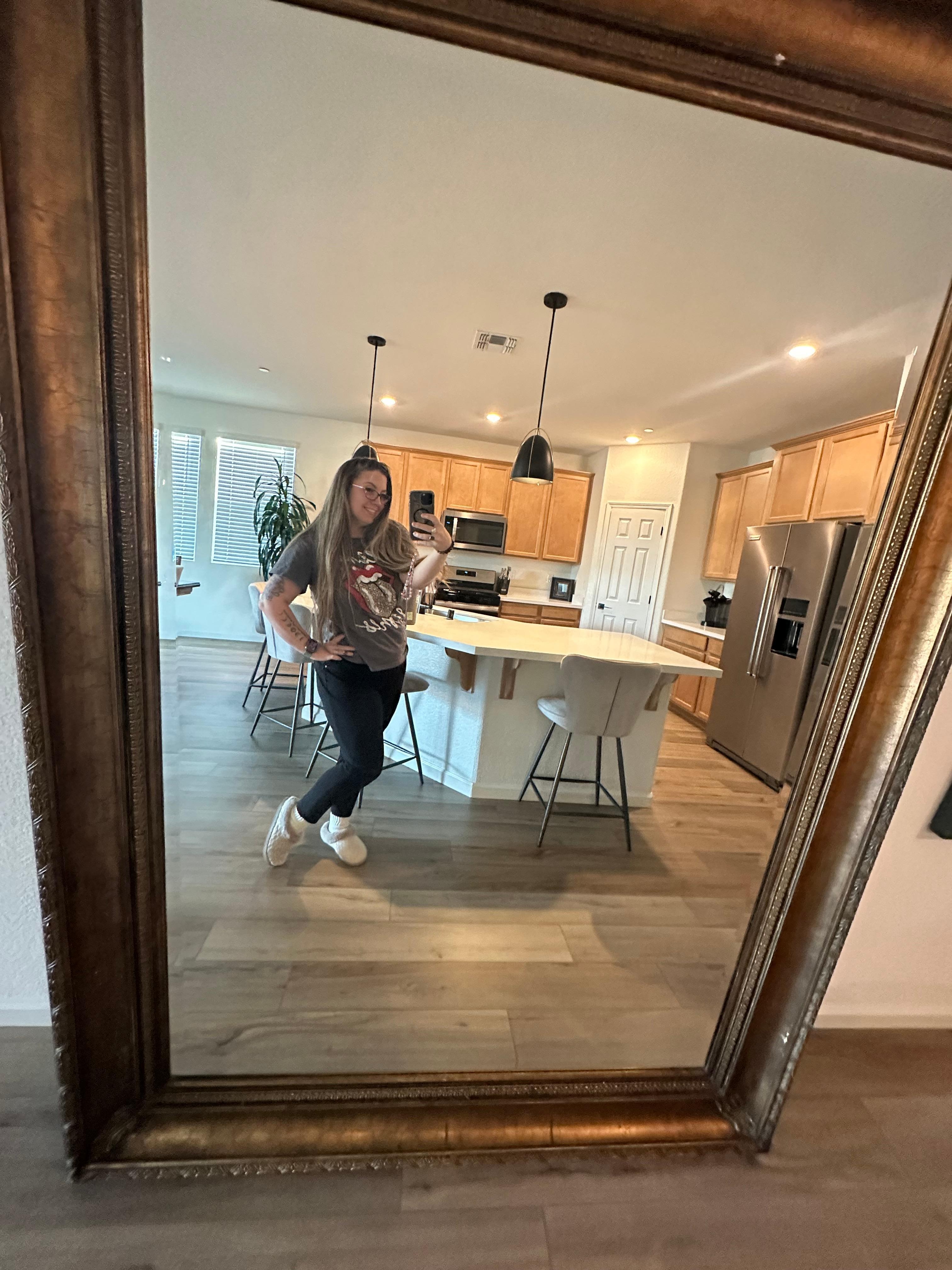 Hiiiiii!!! We loved the decor too-very aesthetically pleasing! 