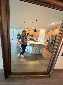 Hiiiiii!!! We loved the decor too-very aesthetically pleasing!