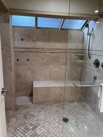 Ok this shower is amazing for sure.