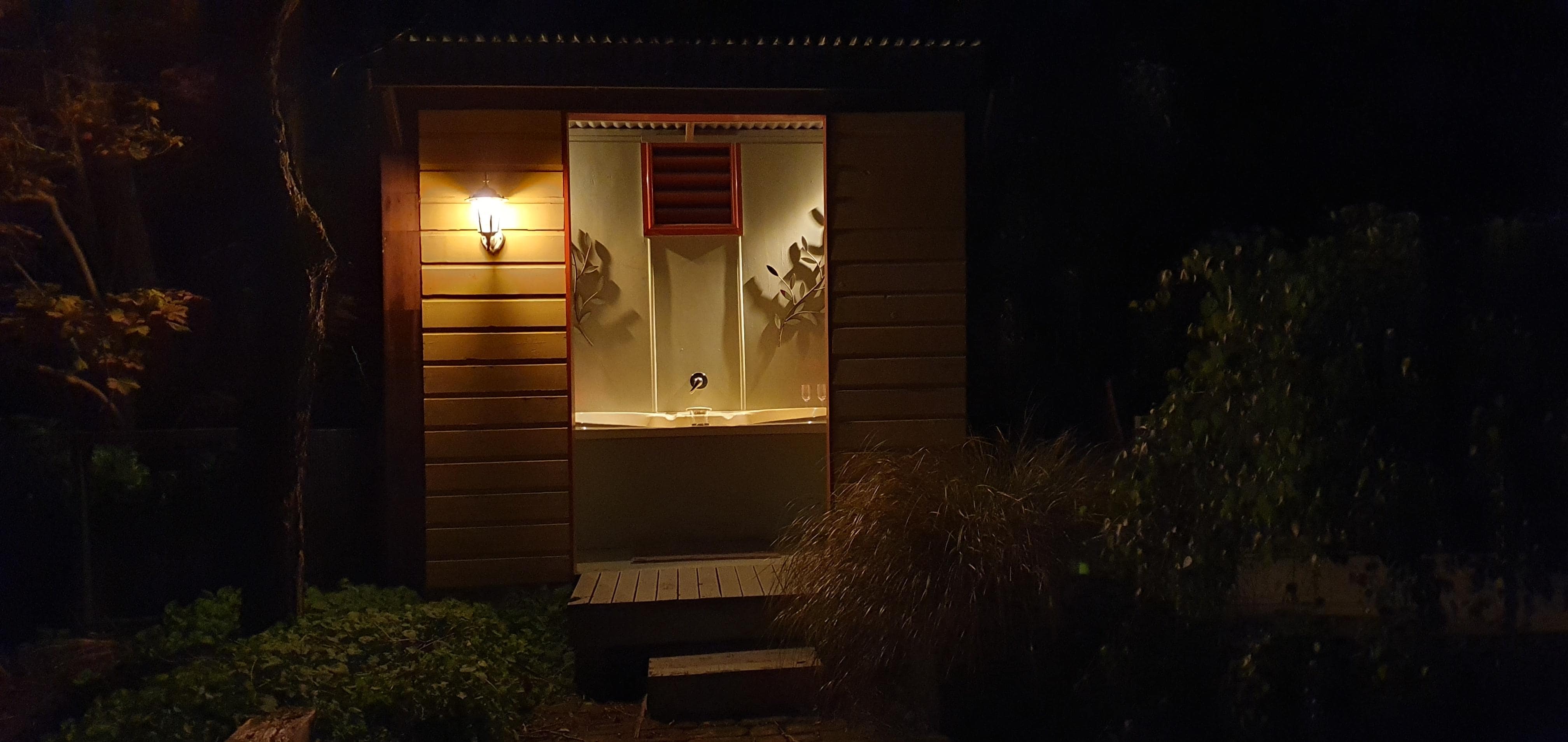 Spa bath in the garden