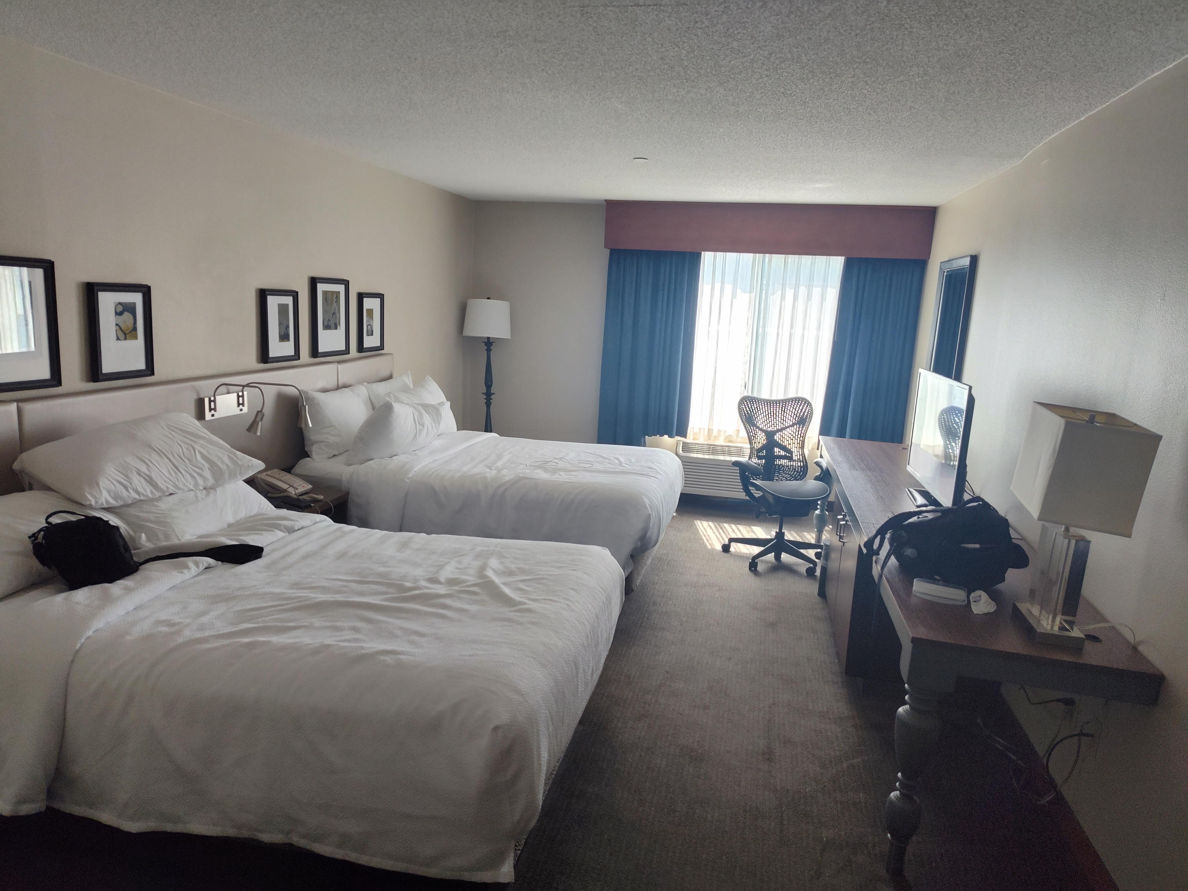 My son and I stayed here because his prom 2025 was taking place at Jericho terrace and we live in the Bronx so staying at a hotel close by was more convenient for us