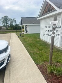 We stayed at the Blue Goose!!