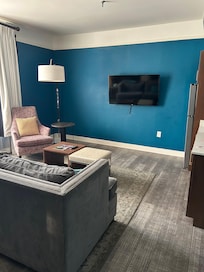 Living room in 2 room suite