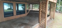Non existent screened porch. Totally unusable.
