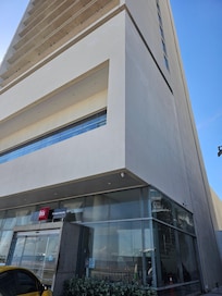 Front of hotel.