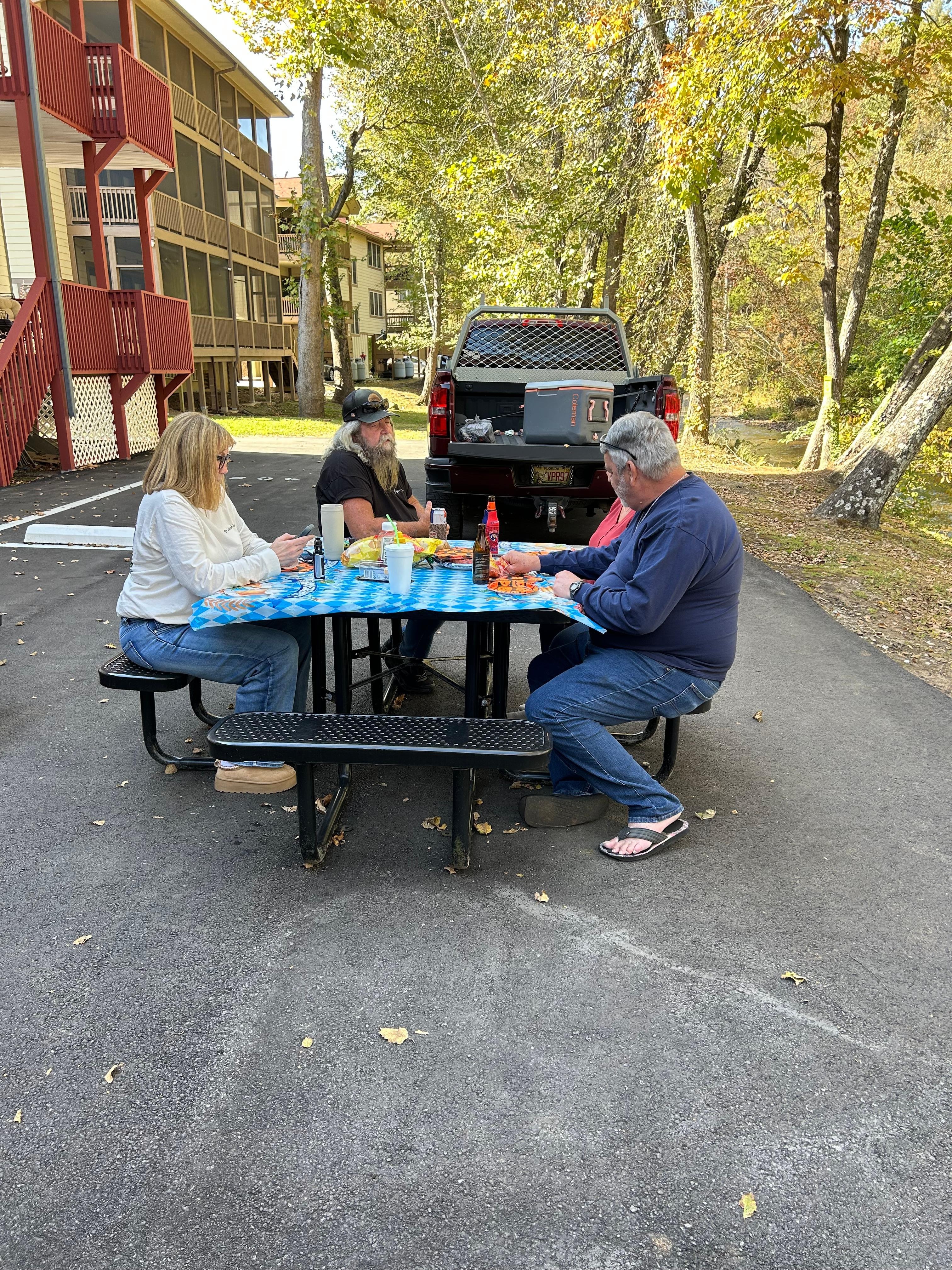 Friends grilling out 
